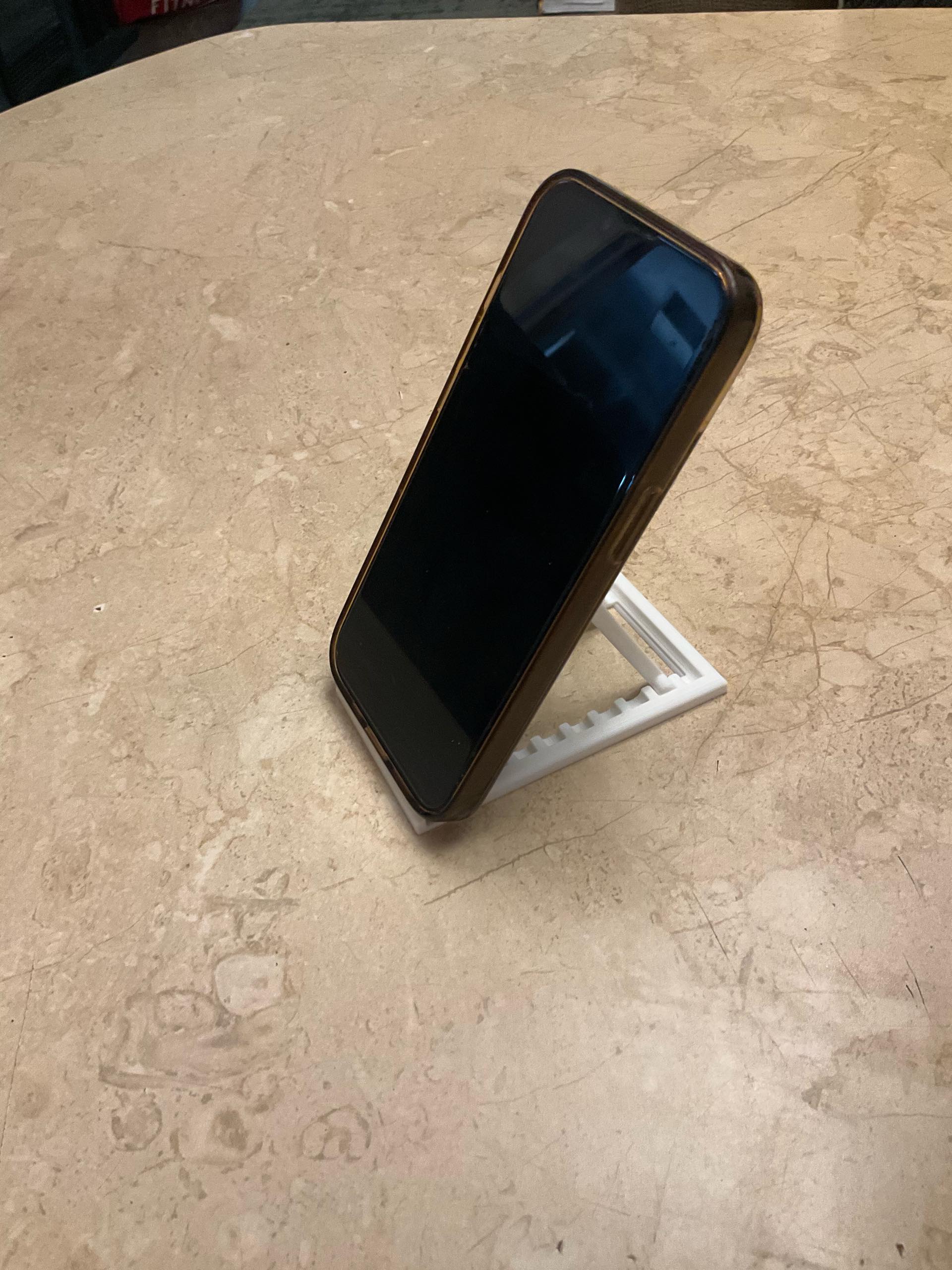 Universal Phone/Tablet Stand